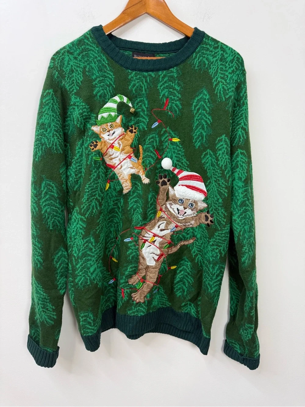 Blizzard Bay Mens Ugly Christmas Sweater Crazy Cats size XL